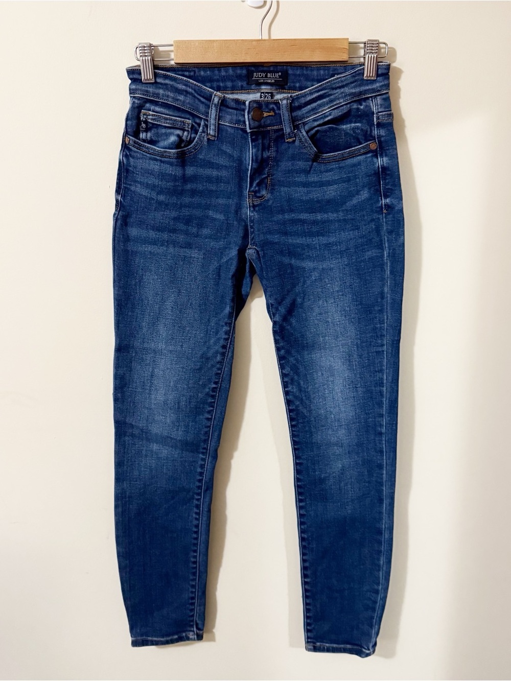 Judy Blue Skinny Fit Denim Jeans Size 3 / 26 Womens Medium Wash